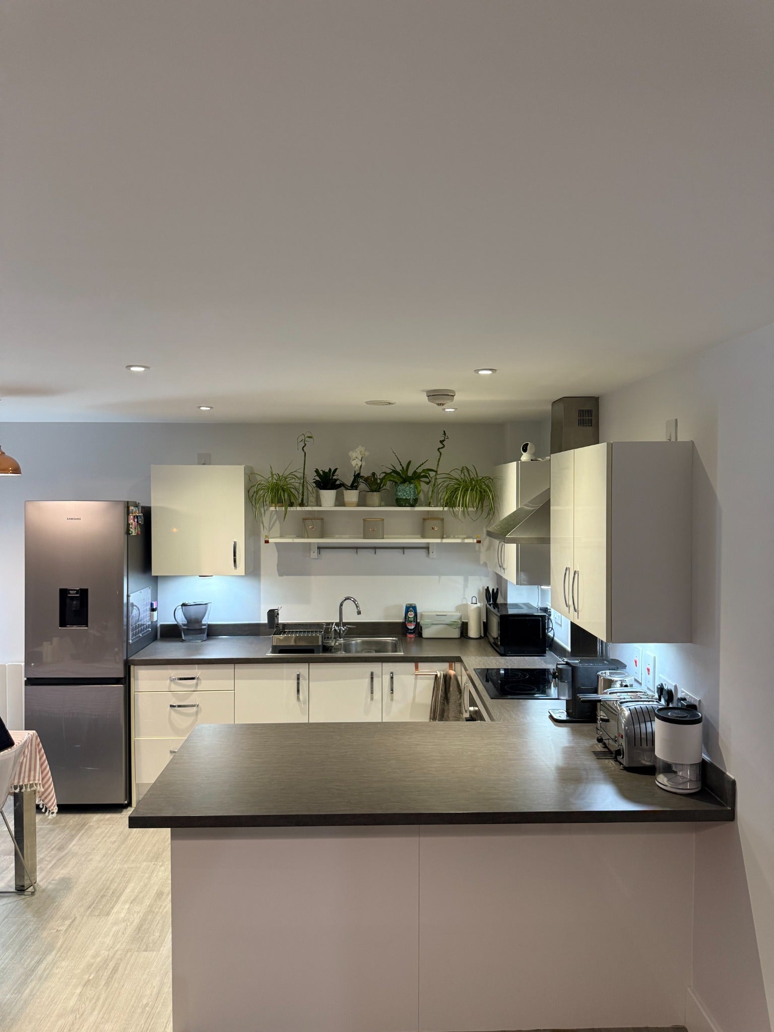 {"loading" => "lazy", "alt" => "Kitchen — After"}